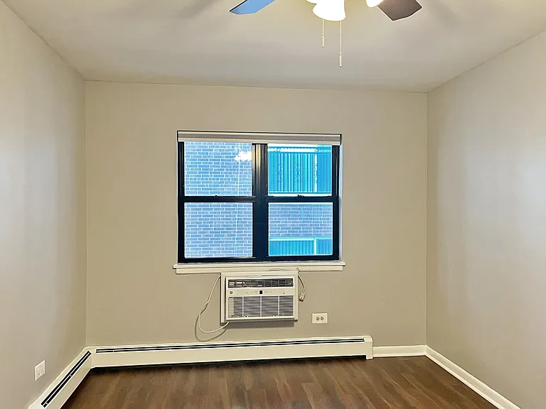 516 Des Plaines Ave. — Photo 7