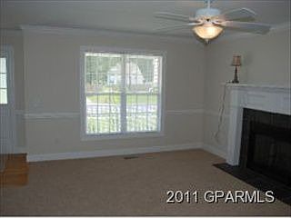 3rd image of 909 Dunbrook Dr