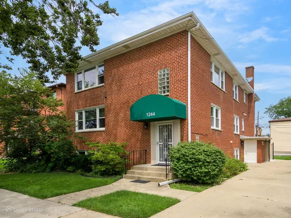 1244 Brown St, Des Plaines, IL