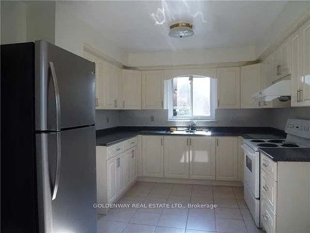 Building Photo - 24 Sawley Dr