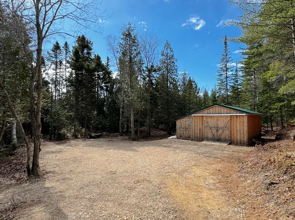 12704 N Whitefish Point Rd, Paradise, MI 49768