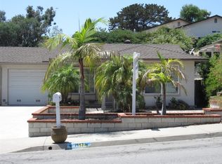 1447 Temple Heights Dr, Oceanside, CA 92056