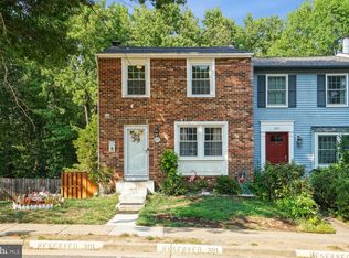 6815 Heatherway Ct, Alexandria, VA 22315