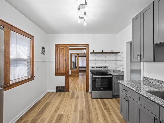2nd image of 11408 Headley Ave