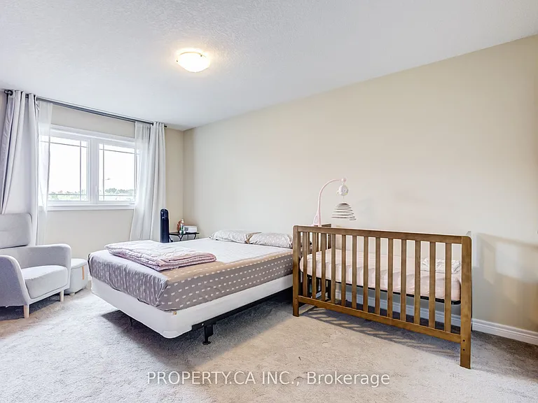 14 Amos Dr #2 — Photo 29
