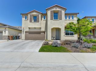 8424 Tapies Way, Elk Grove, CA 95624
