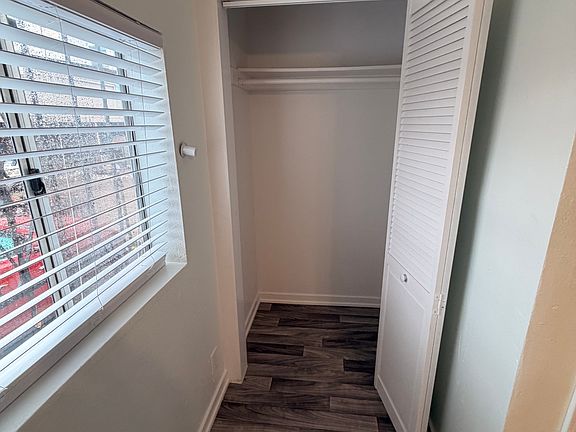 4th image of 1818 W 11th St #5