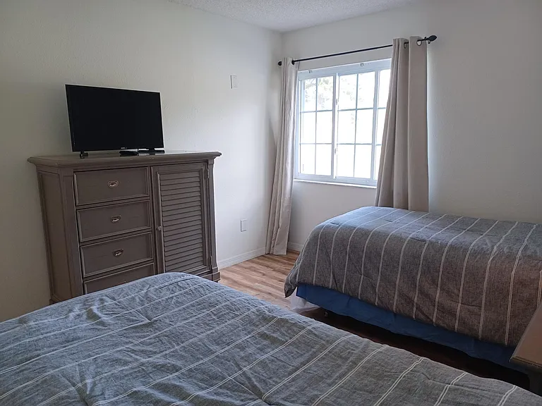 11424 Haymarket Ct — Photo 22