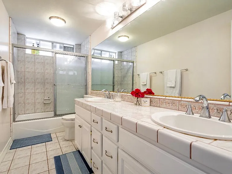 9737 Callita St — Photo 17