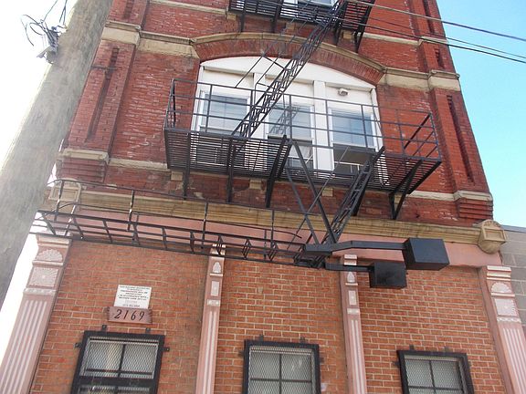 5th image of 2169 Central Ave APT 442