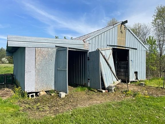 4th image of 1179 Township Road 653