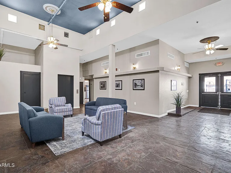 5753 W Glendale Ave #105 — Photo 14