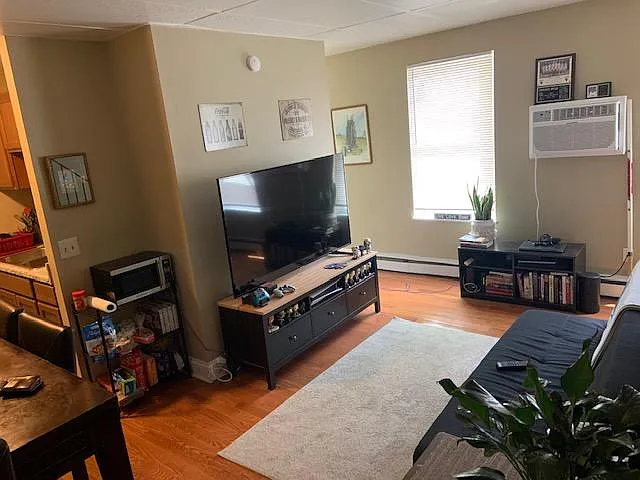 212 E Clifton Ave #31 — Photo 12