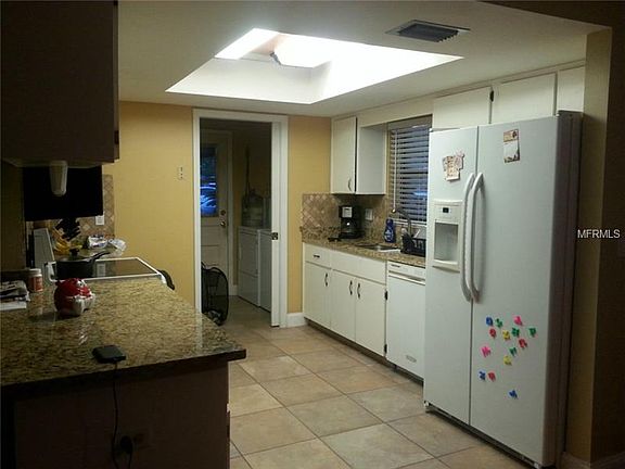 2nd image of 4634 Canterbury Dr