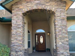 12703 Hawaii Ln, Bakersfield, CA 93312