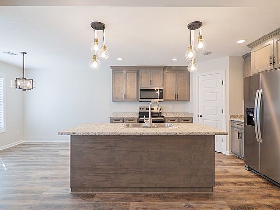 5th image of 5088 Madalyn Way