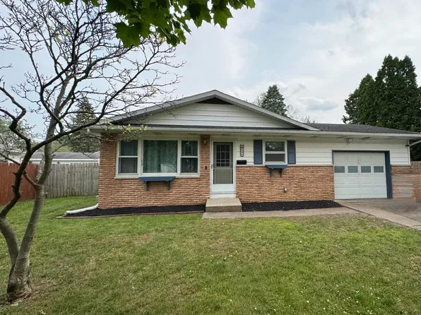 911 Oakwood Dr, Sturgis, MI 49091