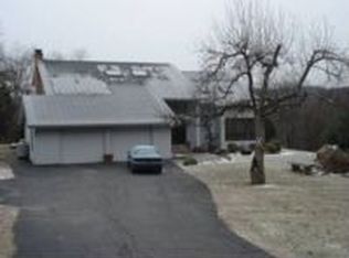 222 Blakeman Rd, Thomaston, CT 06787