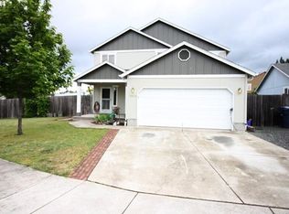 5914 Pumice Pl, Springfield, OR 97478