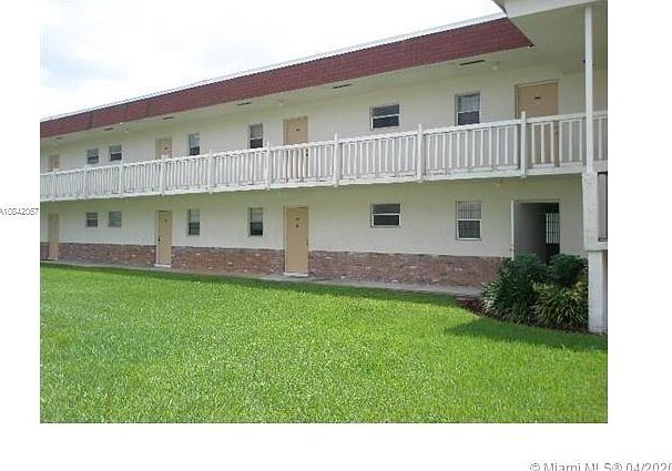 1st image of 4165 SW 67th Ave APT 116B