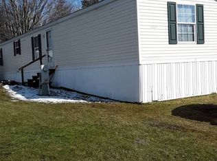 956 Middle Rd, Oswego, NY 13126