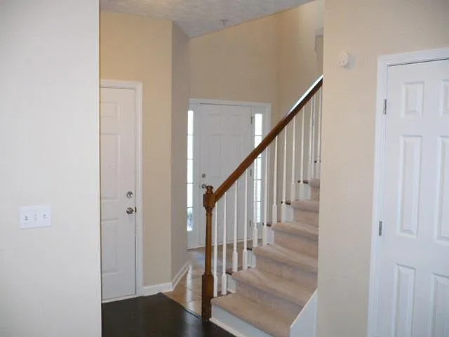 117 Creekwood Dr — Photo 5