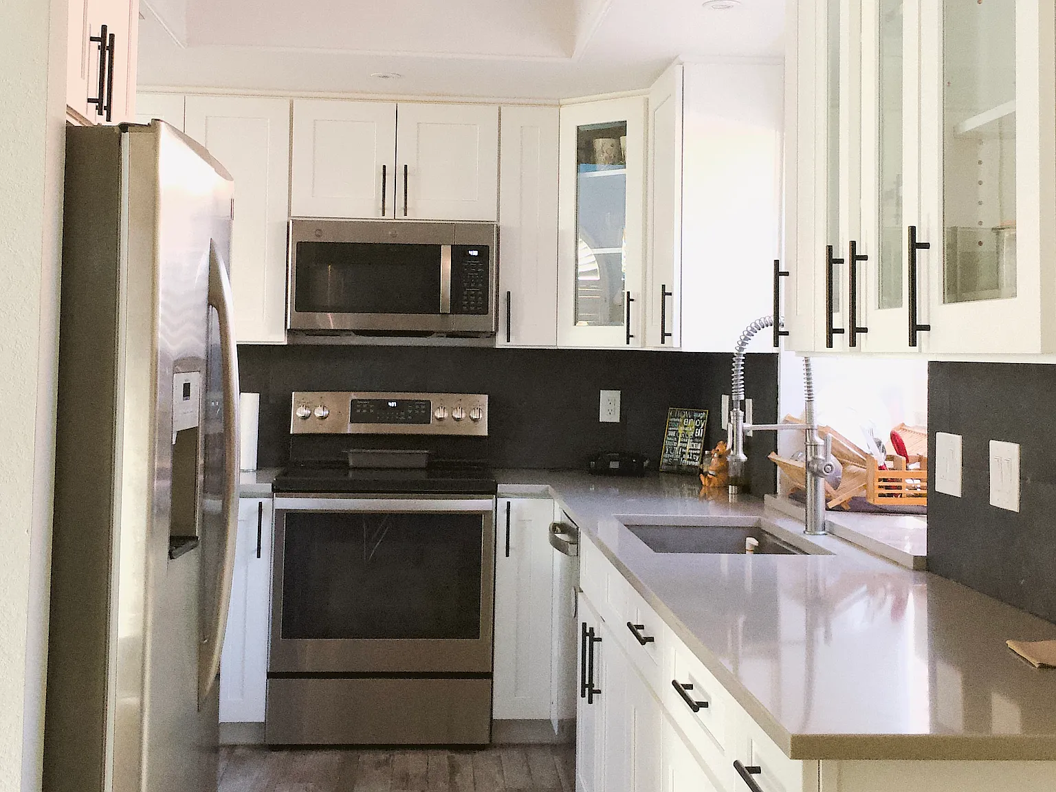2 bed, 1318 sqft, $2,800 — Photo 3