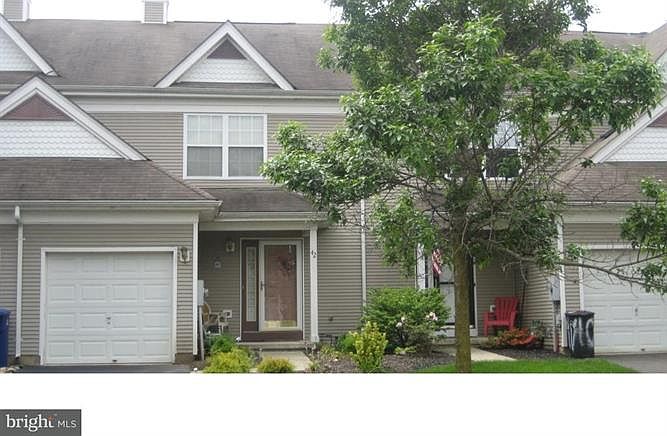 1st image of 42 Tattersall Dr