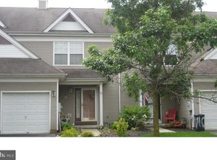 42 Tattersall Dr, Burlington, NJ 08016