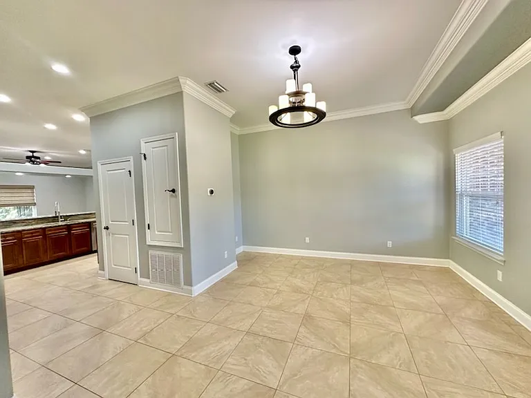 209 Coral Dr — Photo 6
