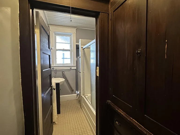 619 S 5th St #3 — Photo 7