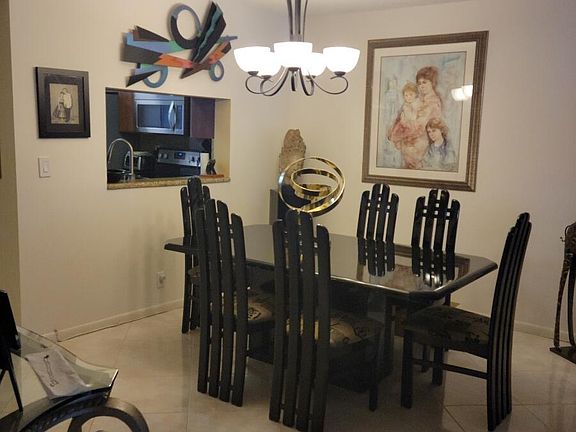 4th image of 14476 Amberly Lane #302