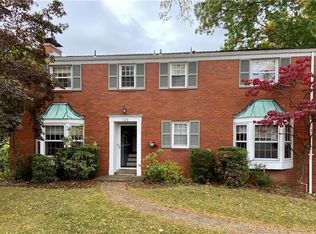 126 Highridge Cir, Pittsburgh, PA