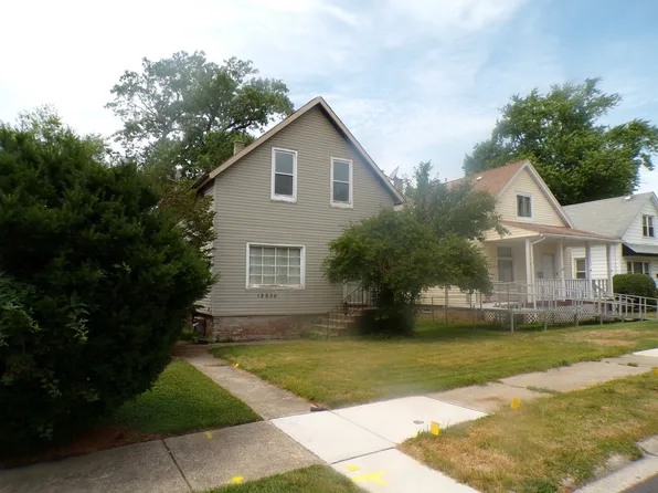 12934 Mozart St, Blue Island, IL 60406