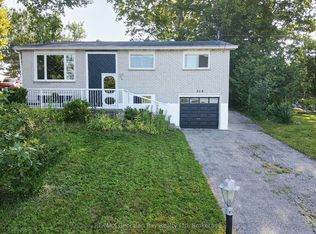 329 Church St, Penetanguishene, ON L9M1G5