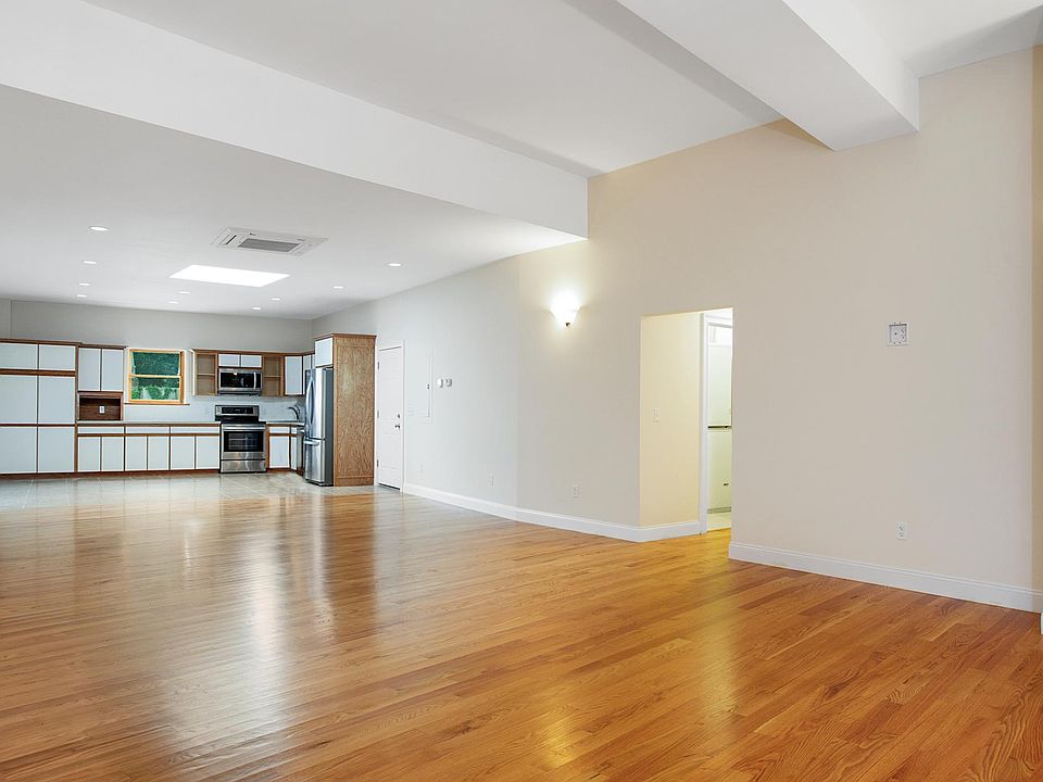 WIth 2300 sq ft, this spacious apartment has room for everyone!