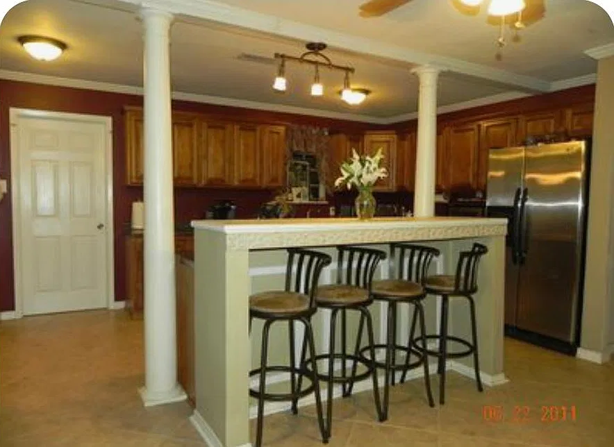 4 bed, 1877 sqft, $1,895 — Photo 4