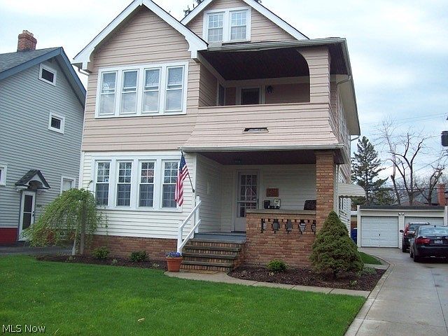 1st image of 14921-23 Tudor Ave