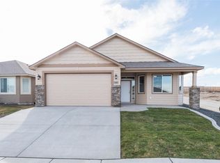 5985 W 41st Ave, Kennewick, WA 99338