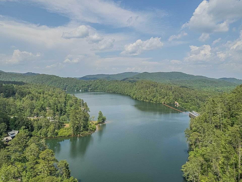 31 Yonah Lake Rd, Toccoa, GA 30577 MLS 20050687 Zillow