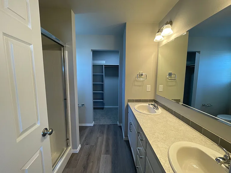 5214 Clearfield Ct — Photo 7