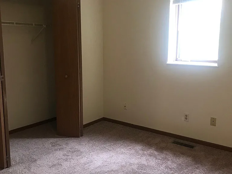 1208 W Jefferson St #I — Photo 2