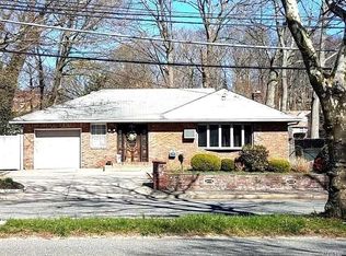 2302 New York Ave, Huntington Station, NY 11746