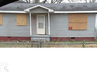 75 Davis St SE, Lindale, GA 30147