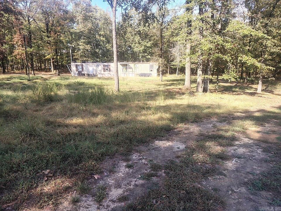 1st image of 384 Deer Rd