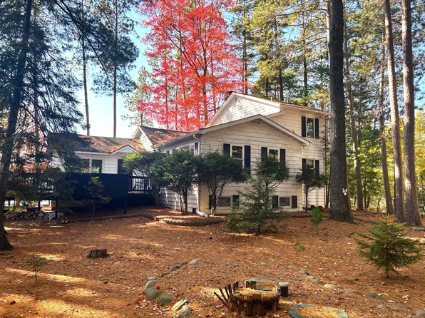 7324 Yanchus Rd, Three Lakes, WI 54562