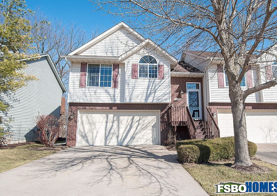 1st image of 1251 33rd Avenue Cir