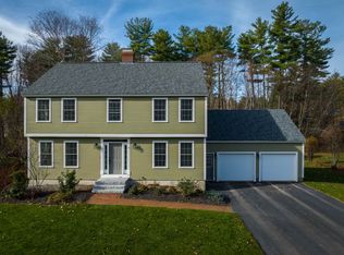 4 Blue Heron Dr, Dover, NH 03820