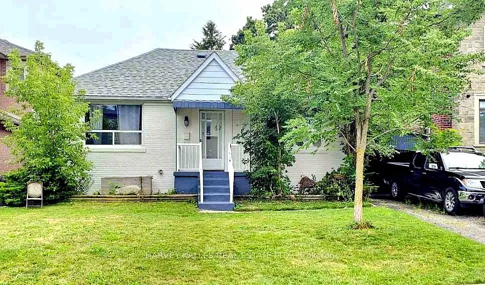 3 bed, $2,550 — Photo 1