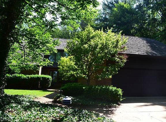 2nd image of 41 Auburn Ave SE